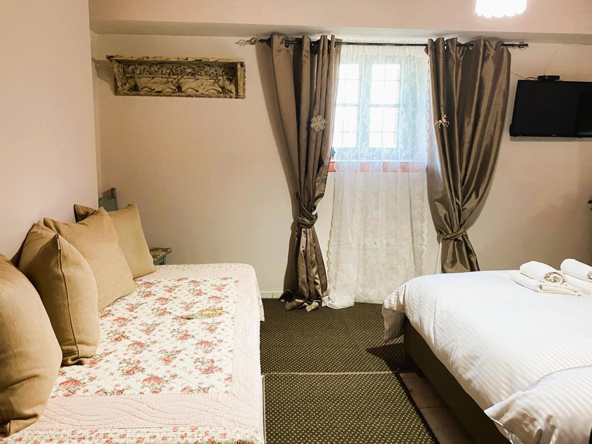 Shamrock Elati Retreats Hotell Eksteriør bilde