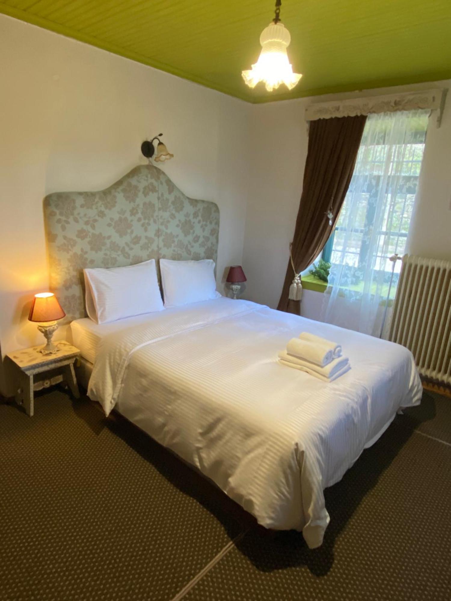 Shamrock Elati Retreats Hotell Eksteriør bilde
